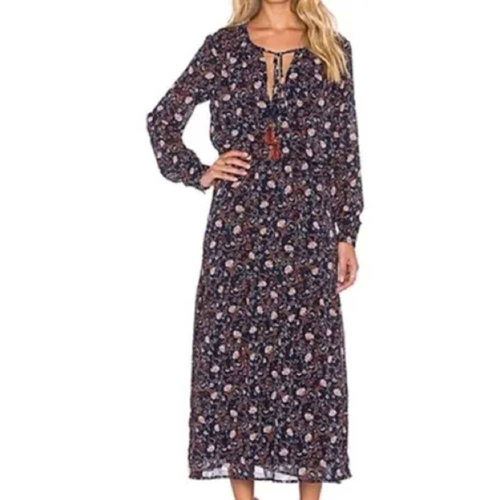 WAYF floral long sleeve dress.